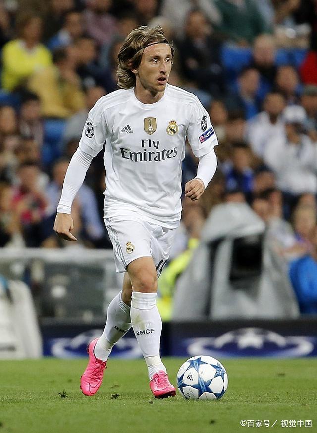 国际篮联三人篮球冠军杯：中国女队首日一胜一负