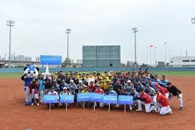 末节之王上线！詹姆斯三分命中，湖人瞬间反超鹈鹕